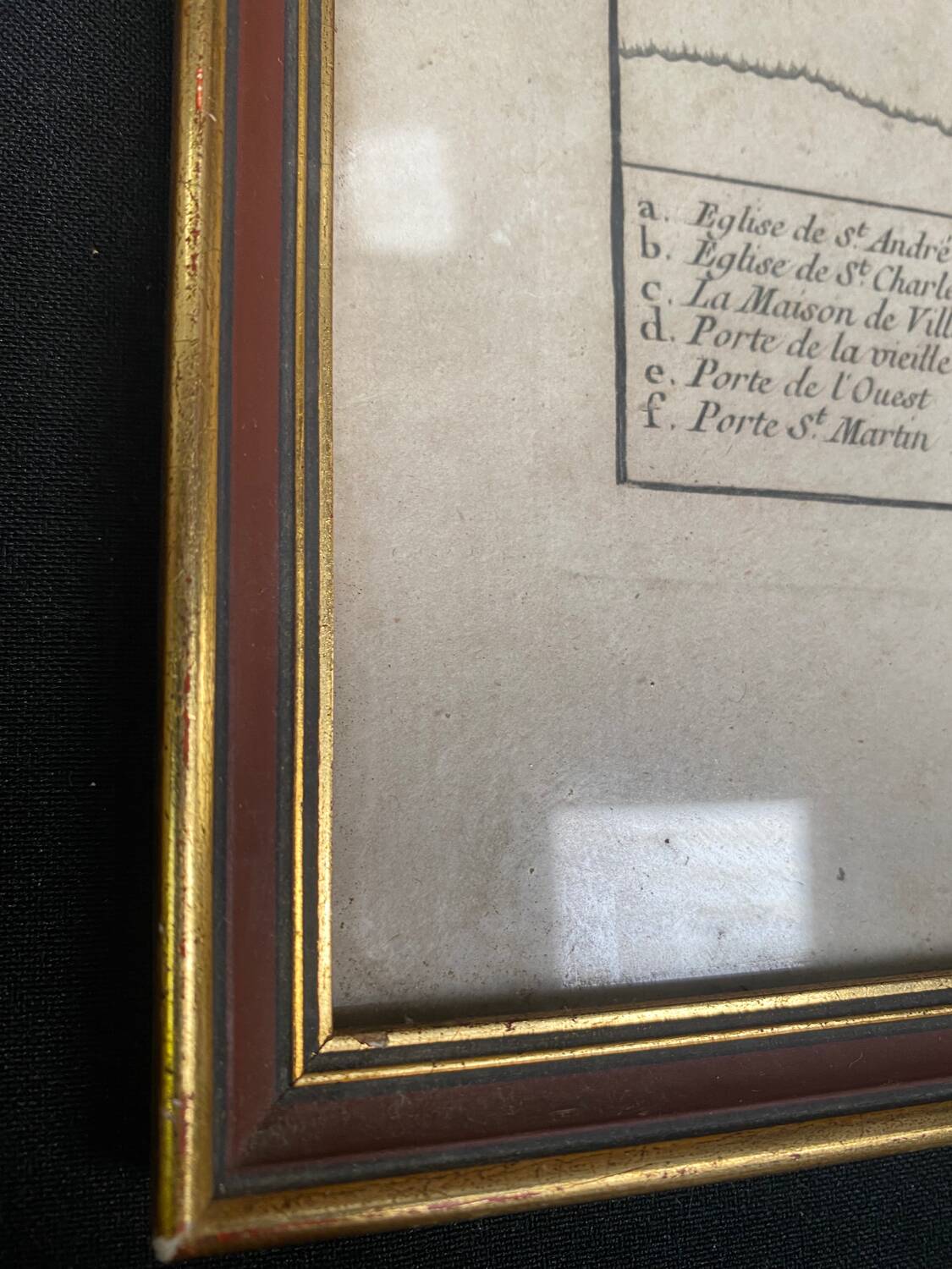 Lot de 6 cadres bois doré ou résine