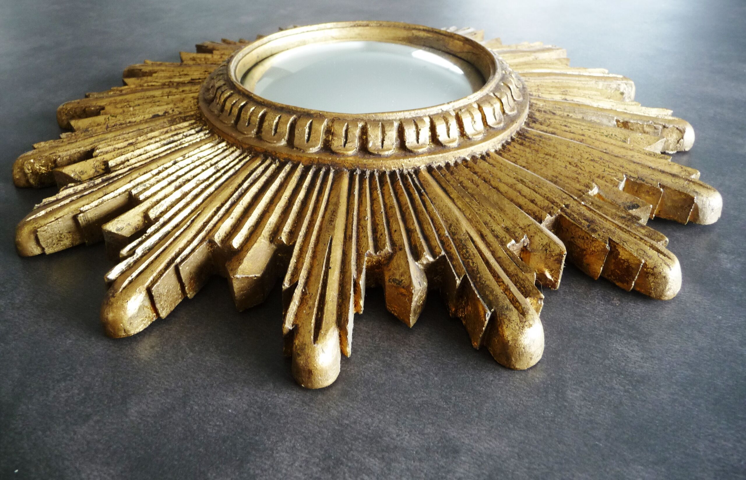 Mirror sun witch's eye