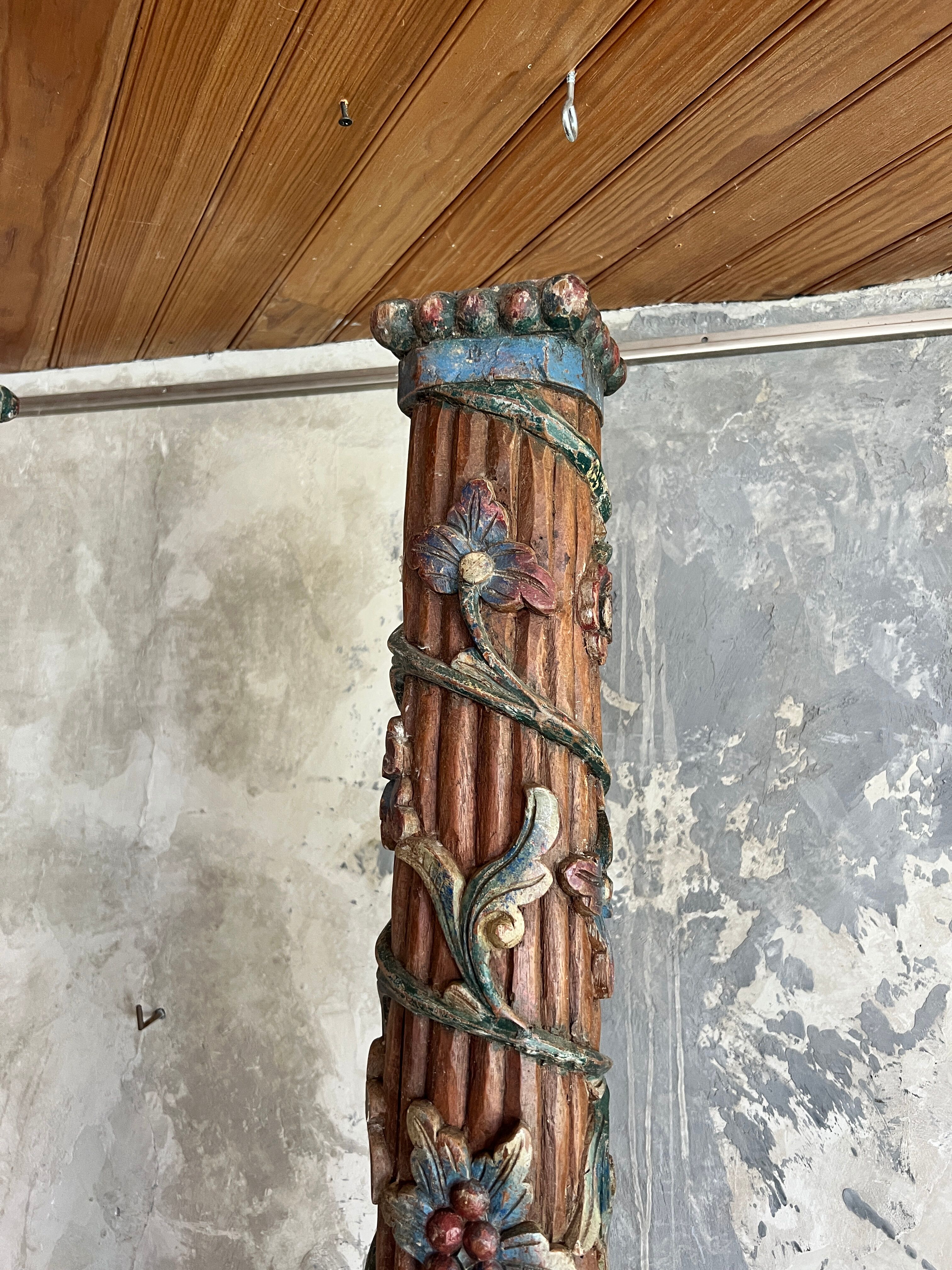 Pair of decorative columns