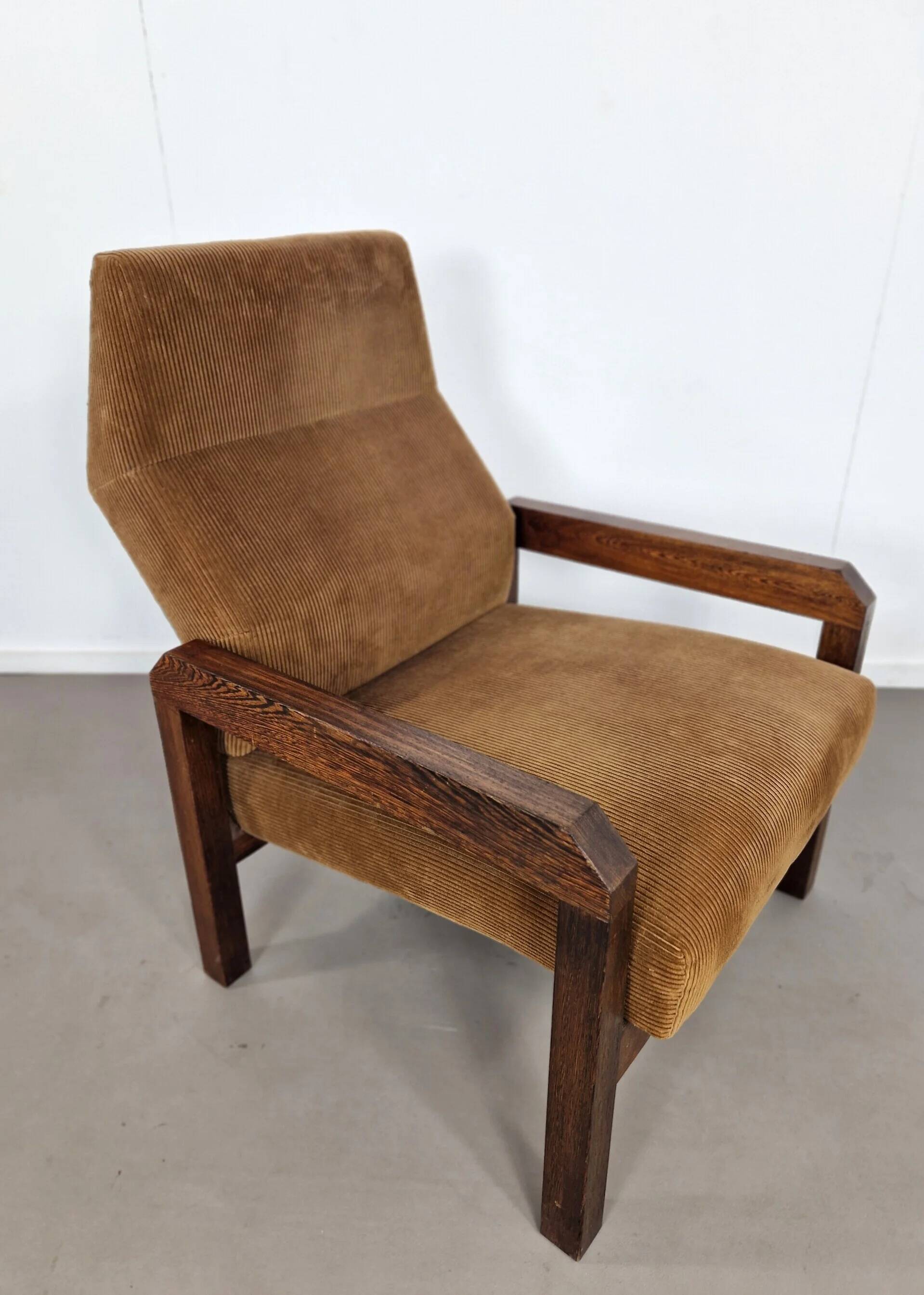 Spectrum SZ 72 lounge chair | Martin Visser