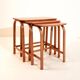 3 tables gigognes Axel Larsson pour Bodafors, années 1930
