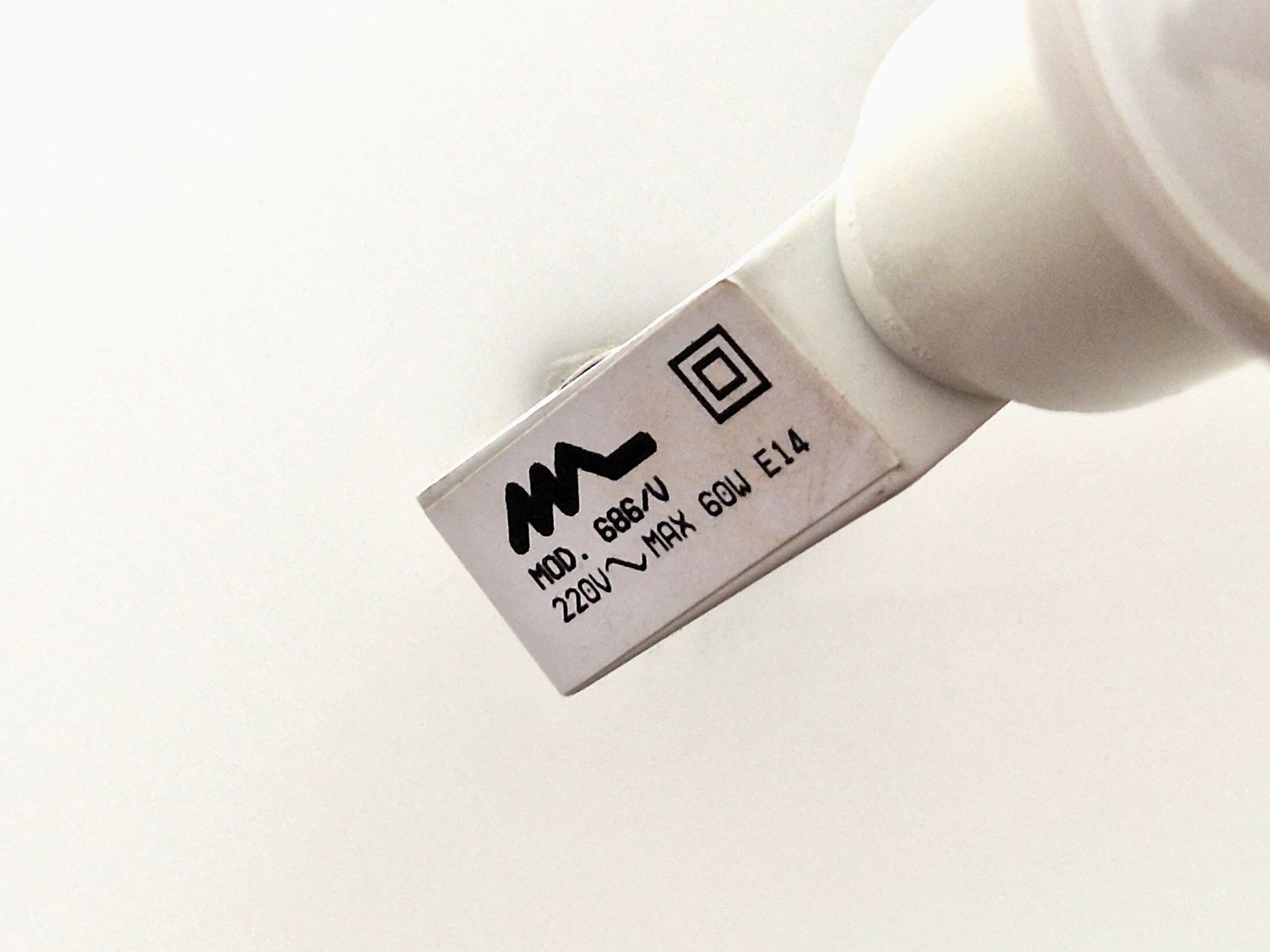 Frosted glass 'Coque' table lamp for Martinelli Luce, Italy 1970's