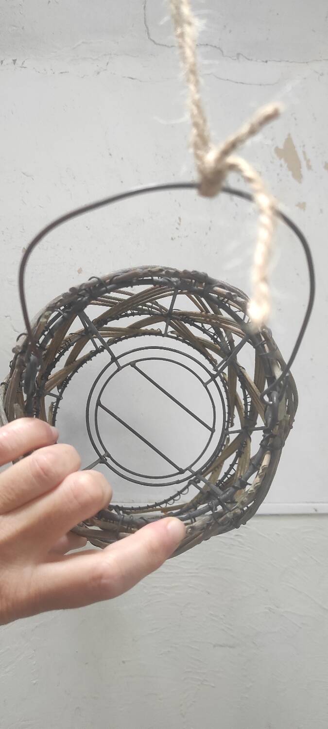 Rattan pendant light