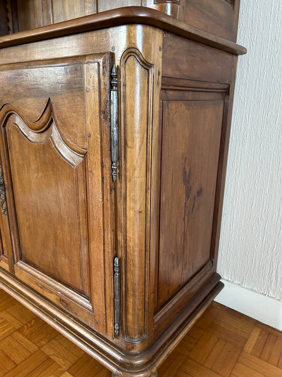 Antique rustic Louis XIII style dresser