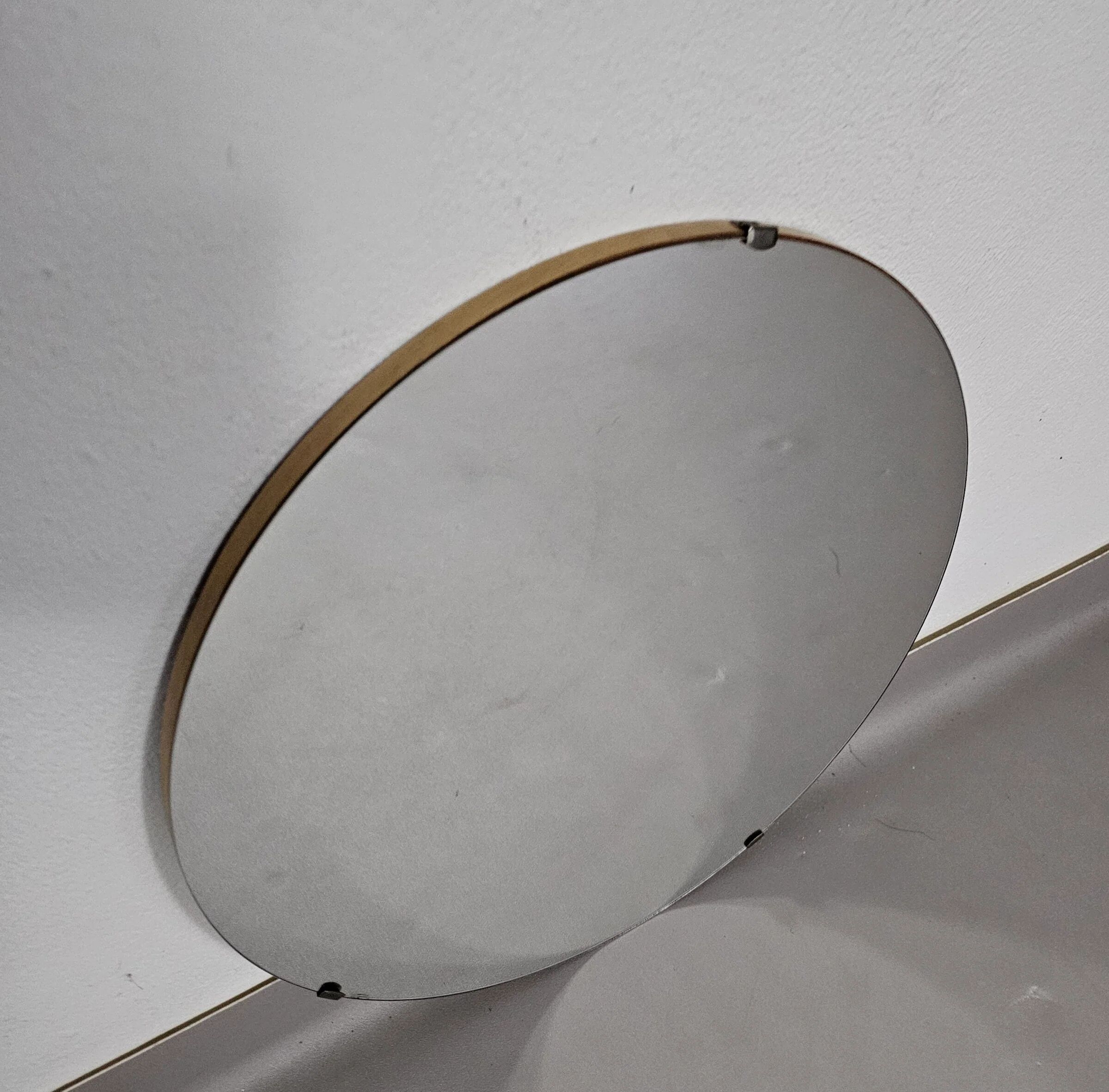 Miroir rond du milieu du siècle des années 1960