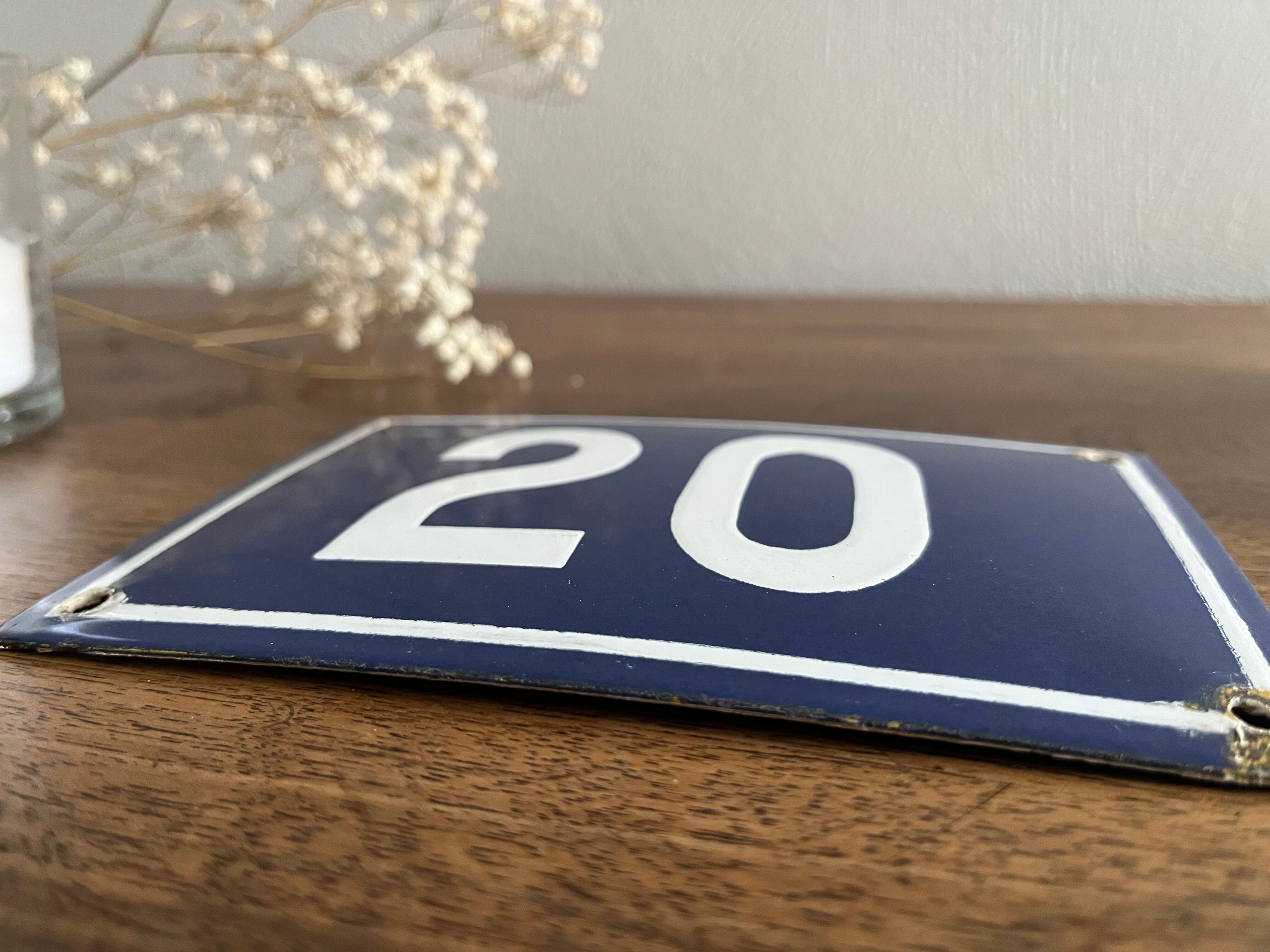 Enamelled plaque number 20
