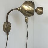 Paire d’appliques vintage orientable , laiton perforé, Suède 1960