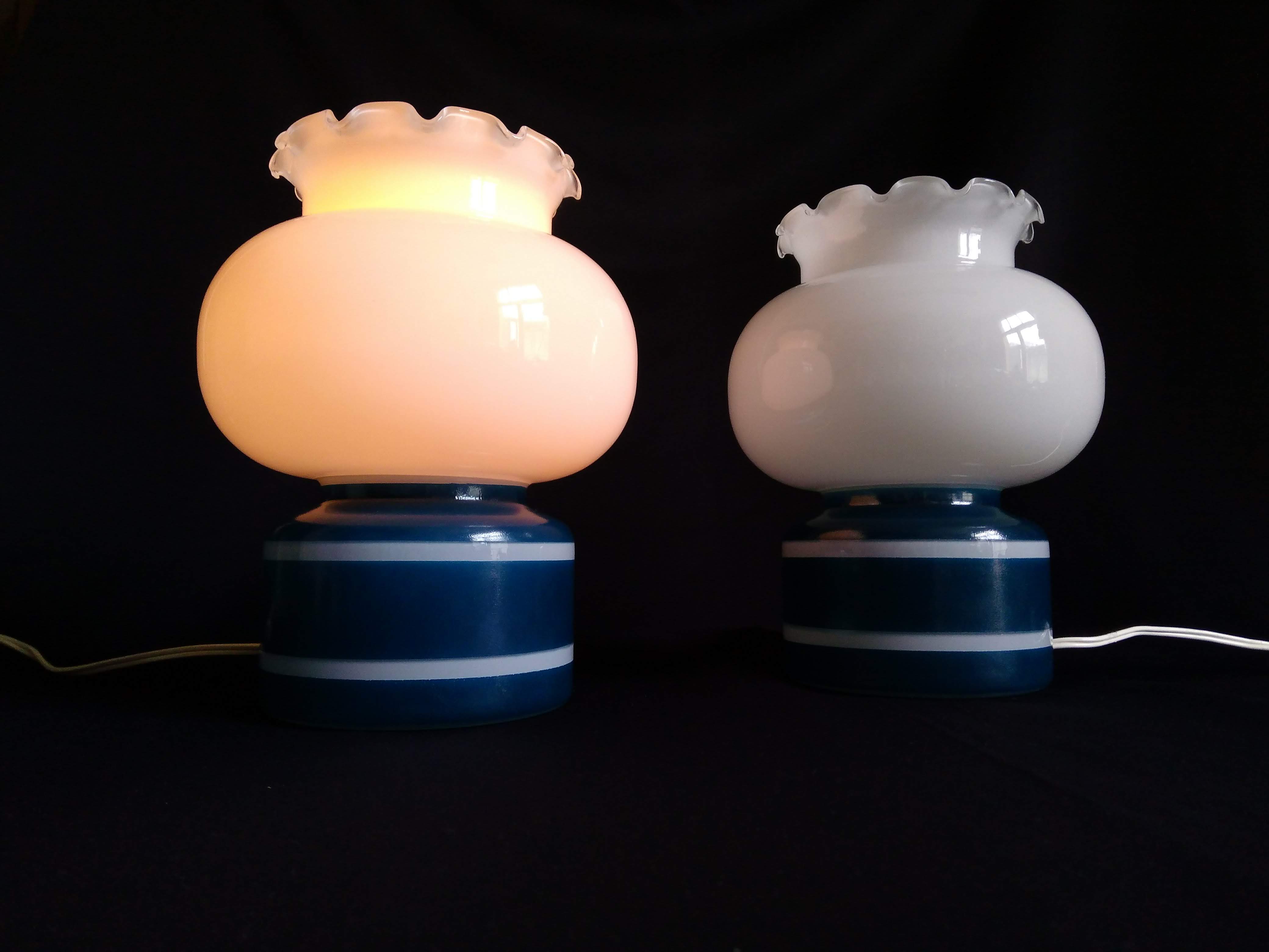 Pair of duck blue and white opaline lamps