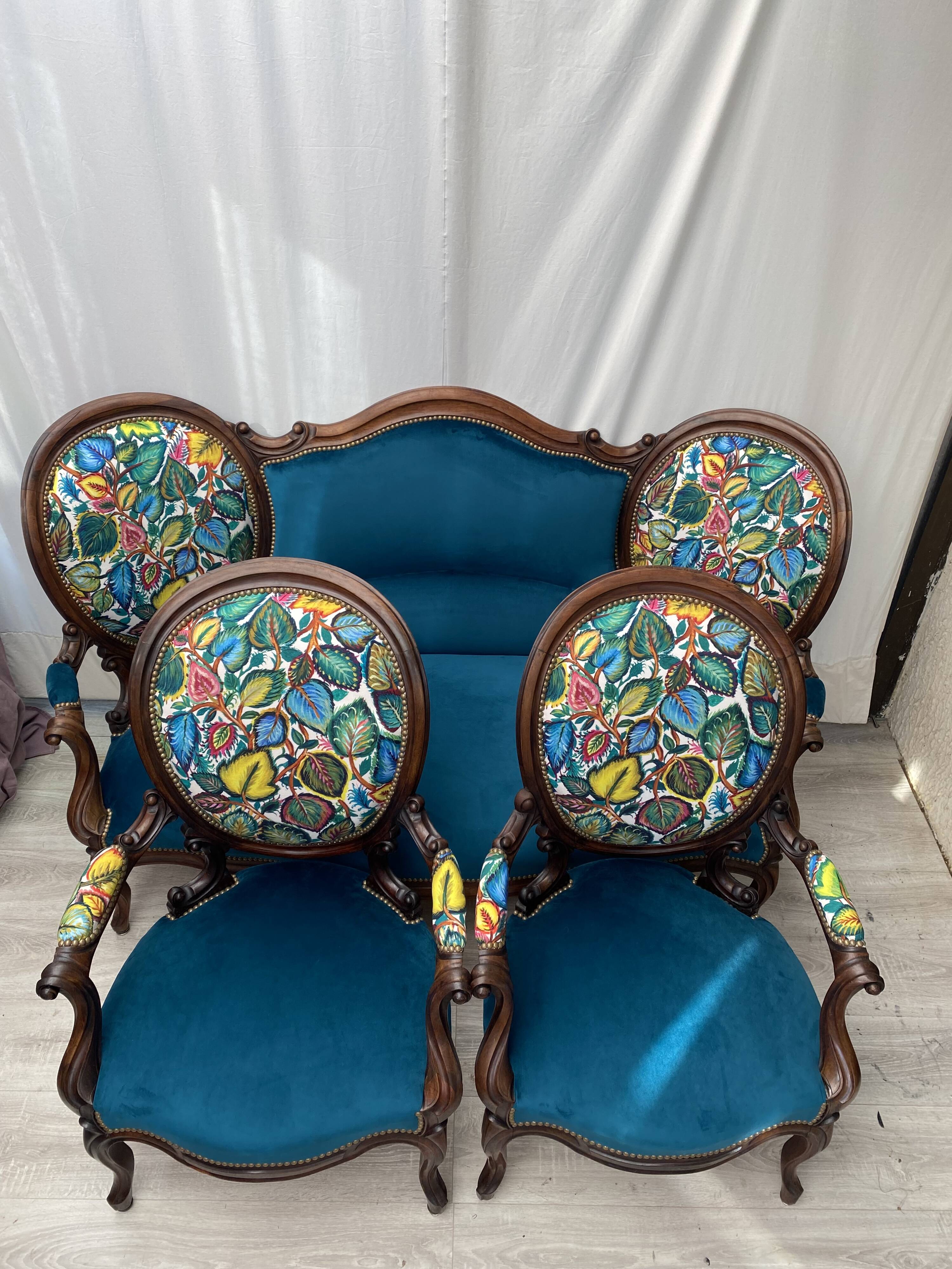 Paire de fauteuils cabriolet retapissés, années 30-40