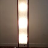 Totem lamppost