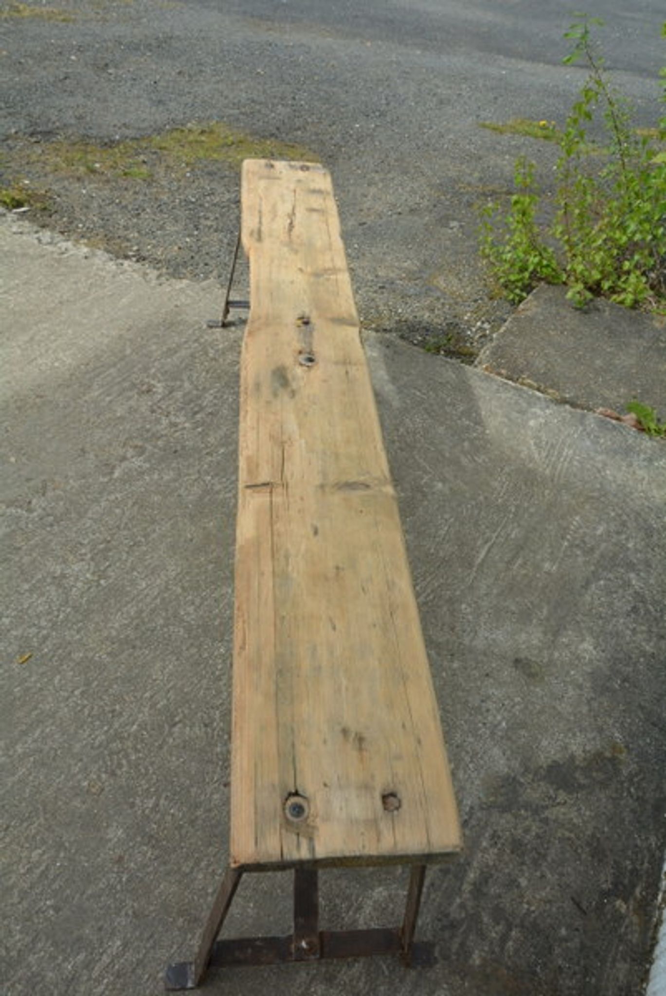Farm old bench