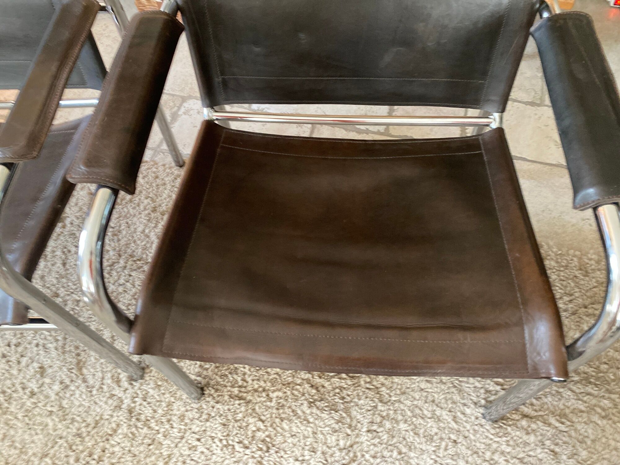 Paire de fauteuils klinte, tord bjorklund en cuir marron 1980
