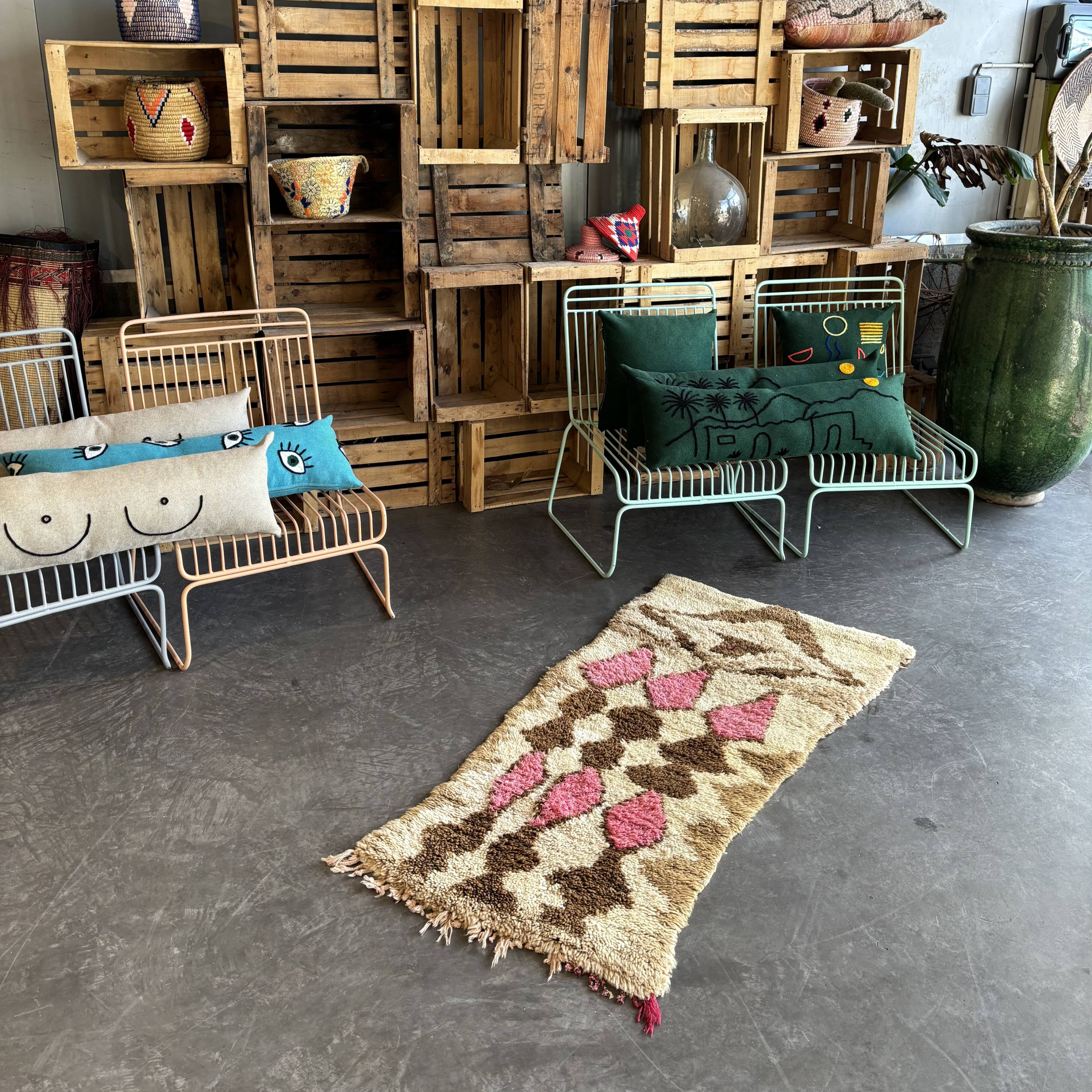 Beni Ouarain Berber carpet