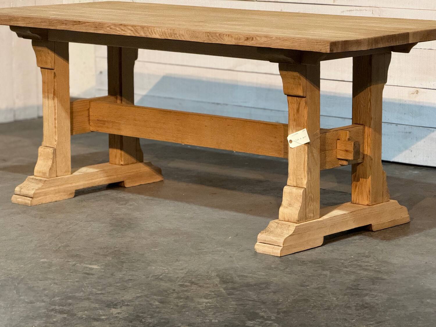 Monastery-style table