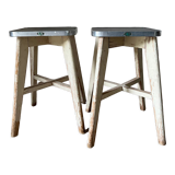 Paire de tabourets scandinaves