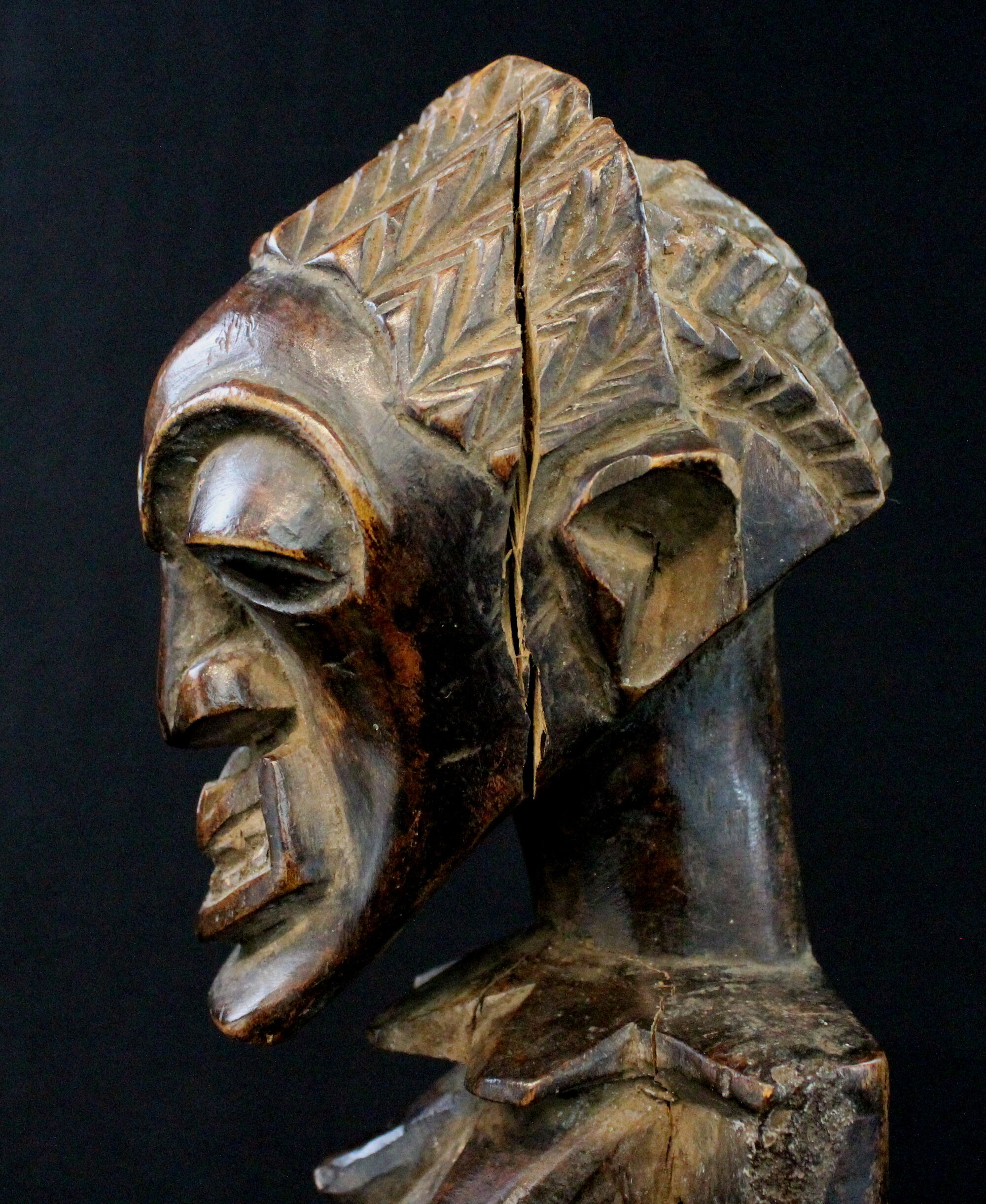 Statue fétiche en Bois Ethnie Songye République Démocratique du Congo