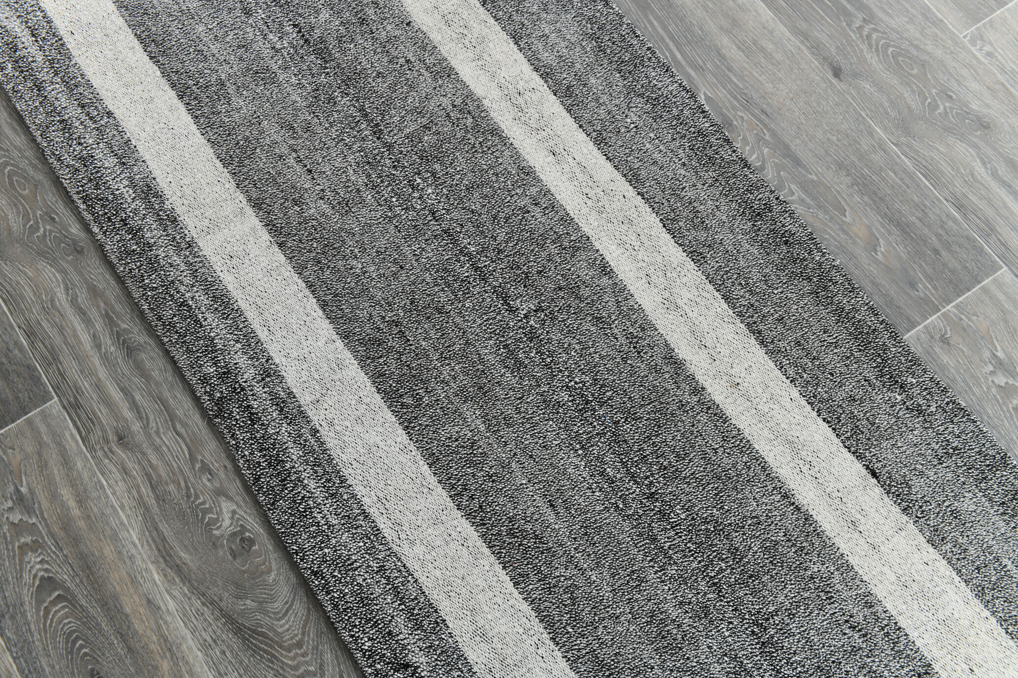 2x8 narrow vintage runner rug 71x248cm