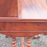 Tiered desk