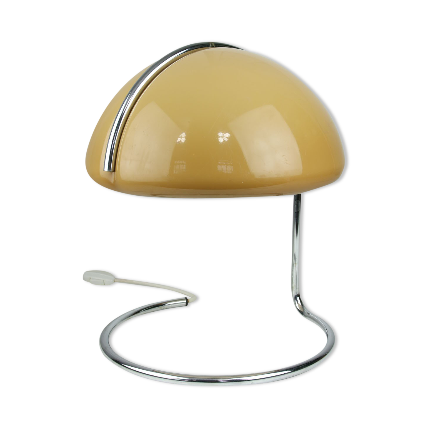 Italian Conchiglia lamp from Guzzini