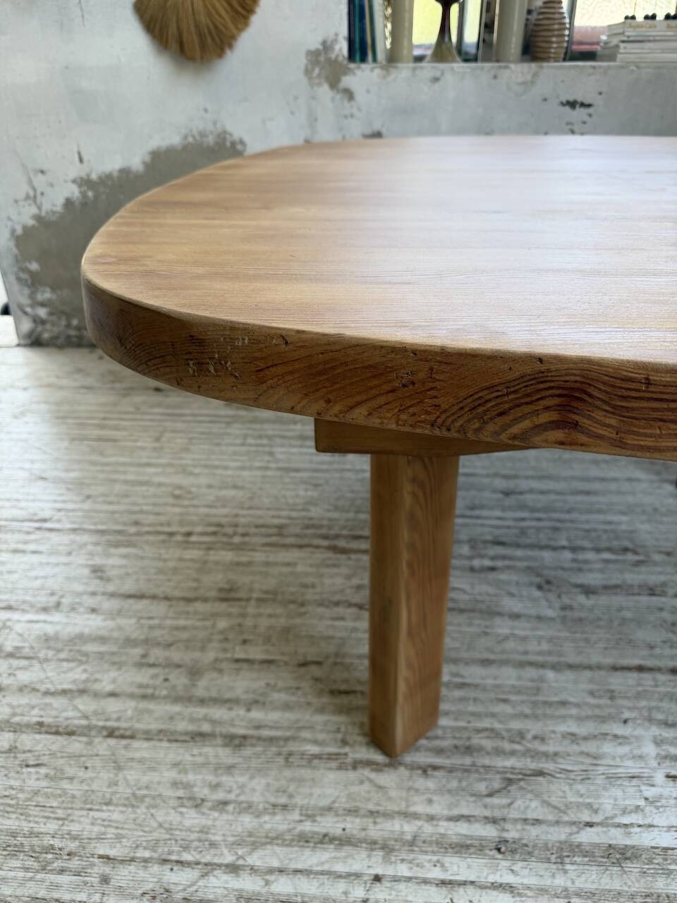 Round XL constructivist table