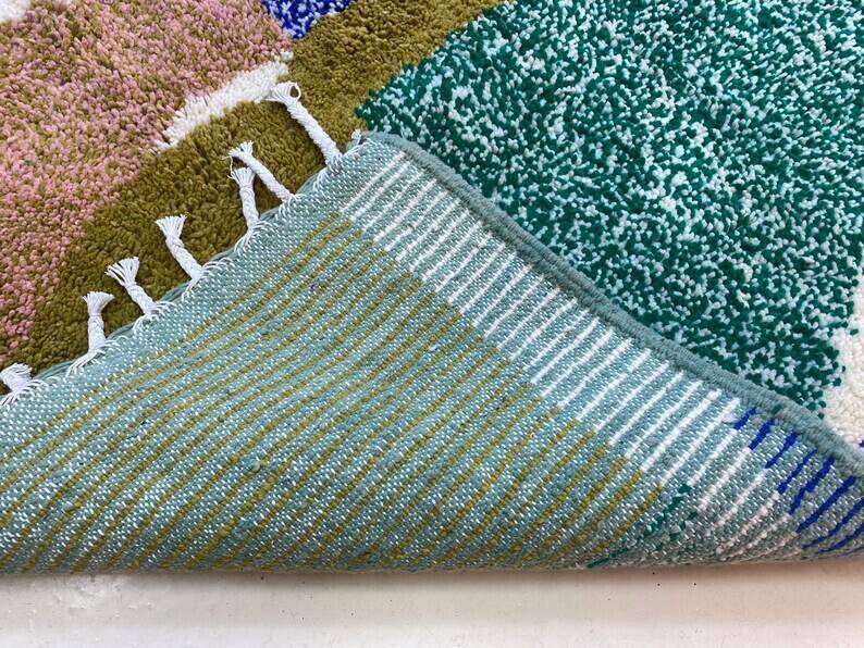 Moroccan Berber rug 250cmx150cm