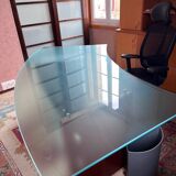 Executive design desk