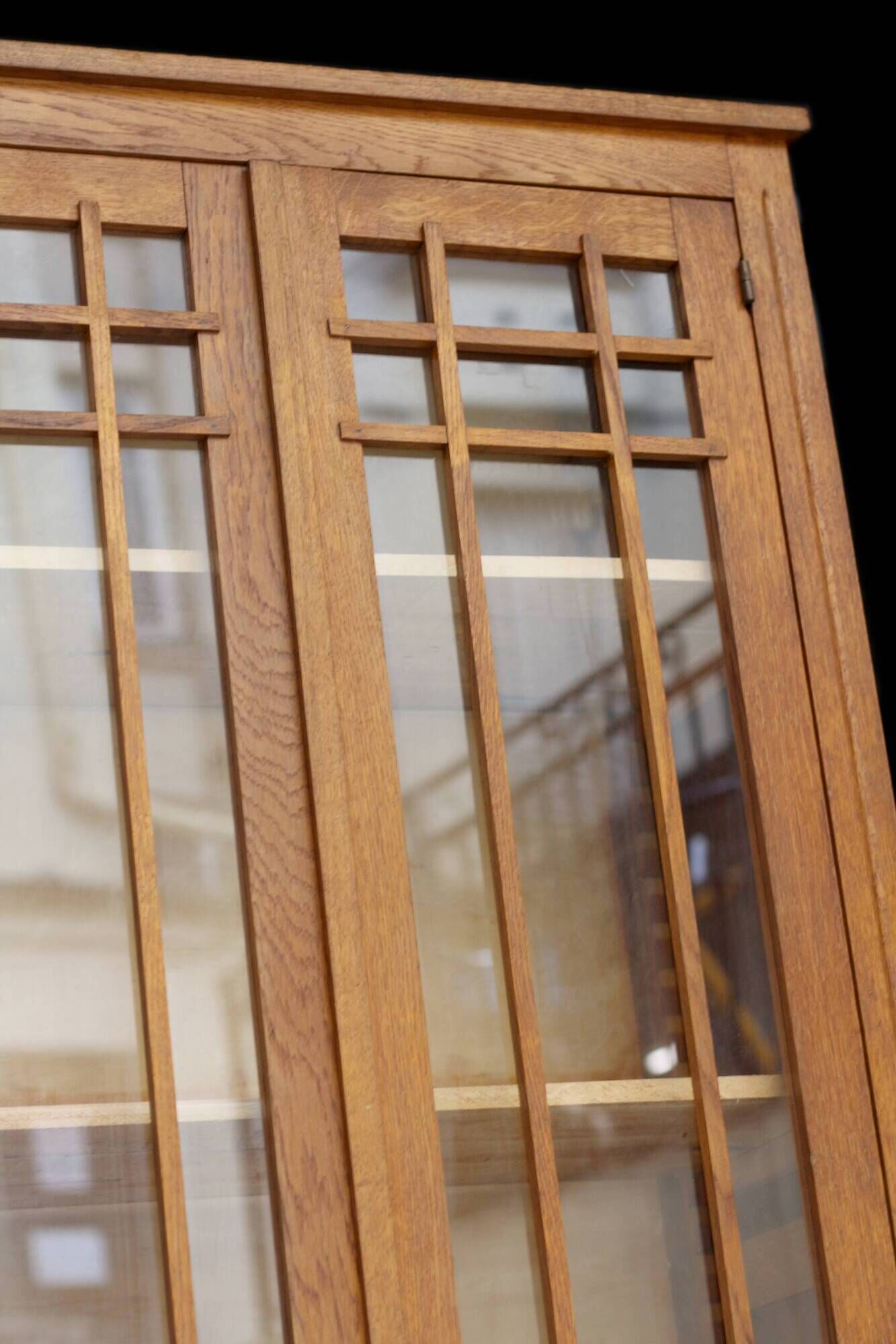 Beautiful Parisian armoire in blonde oak (1950s)