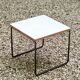 Table basse volante blanche de Pierre Guariche pour Steiner, années 50