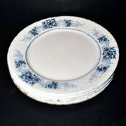 Sarreguemines set of 4 antique Aïda flat plates in earthenware from Sarreguemines U&C 19th century.