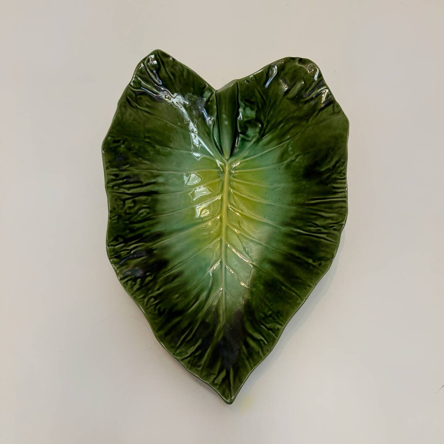 Large ceramic leaf cup from the 60s