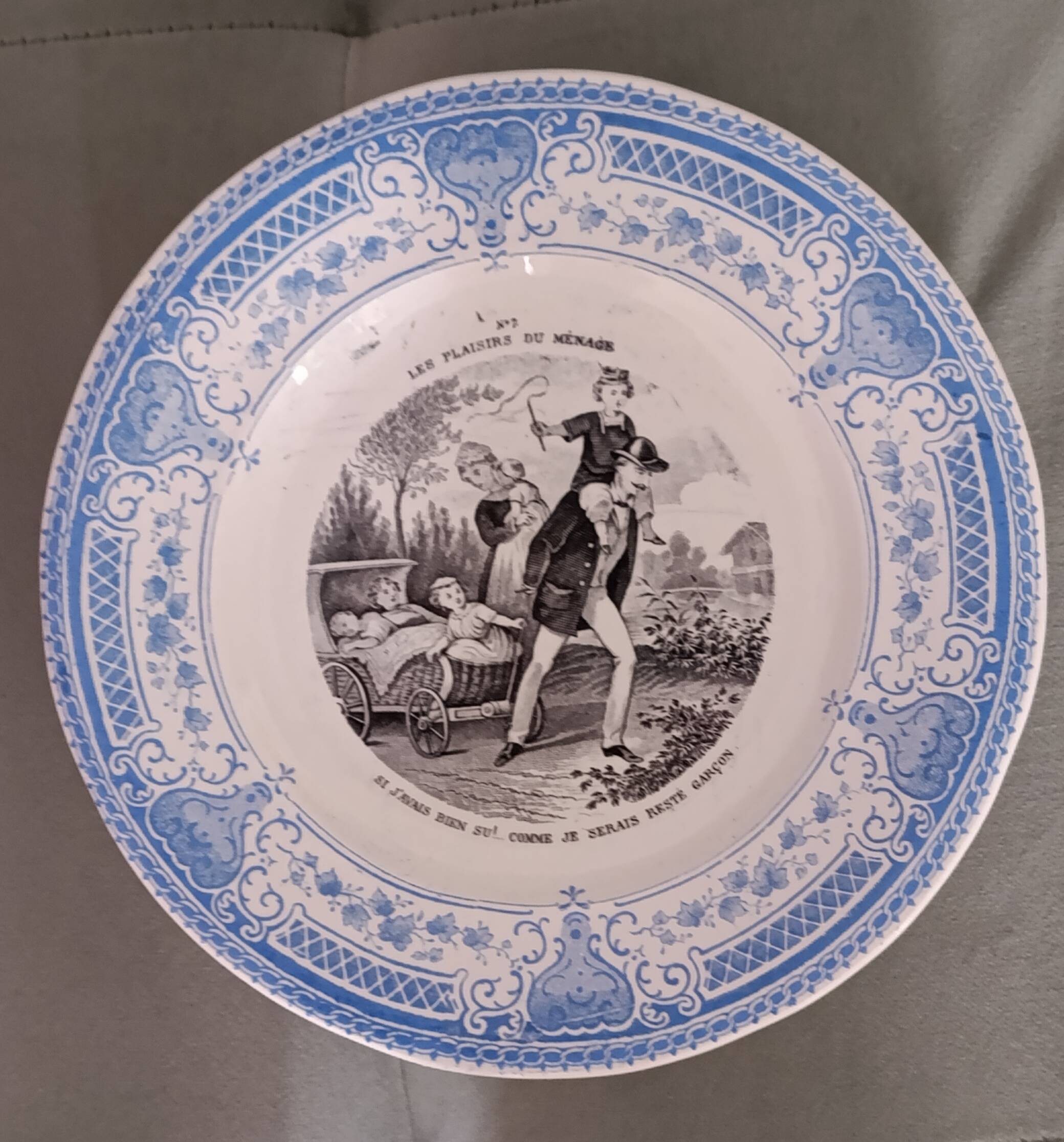 Set of 12 plates the pleasures of housekeeping