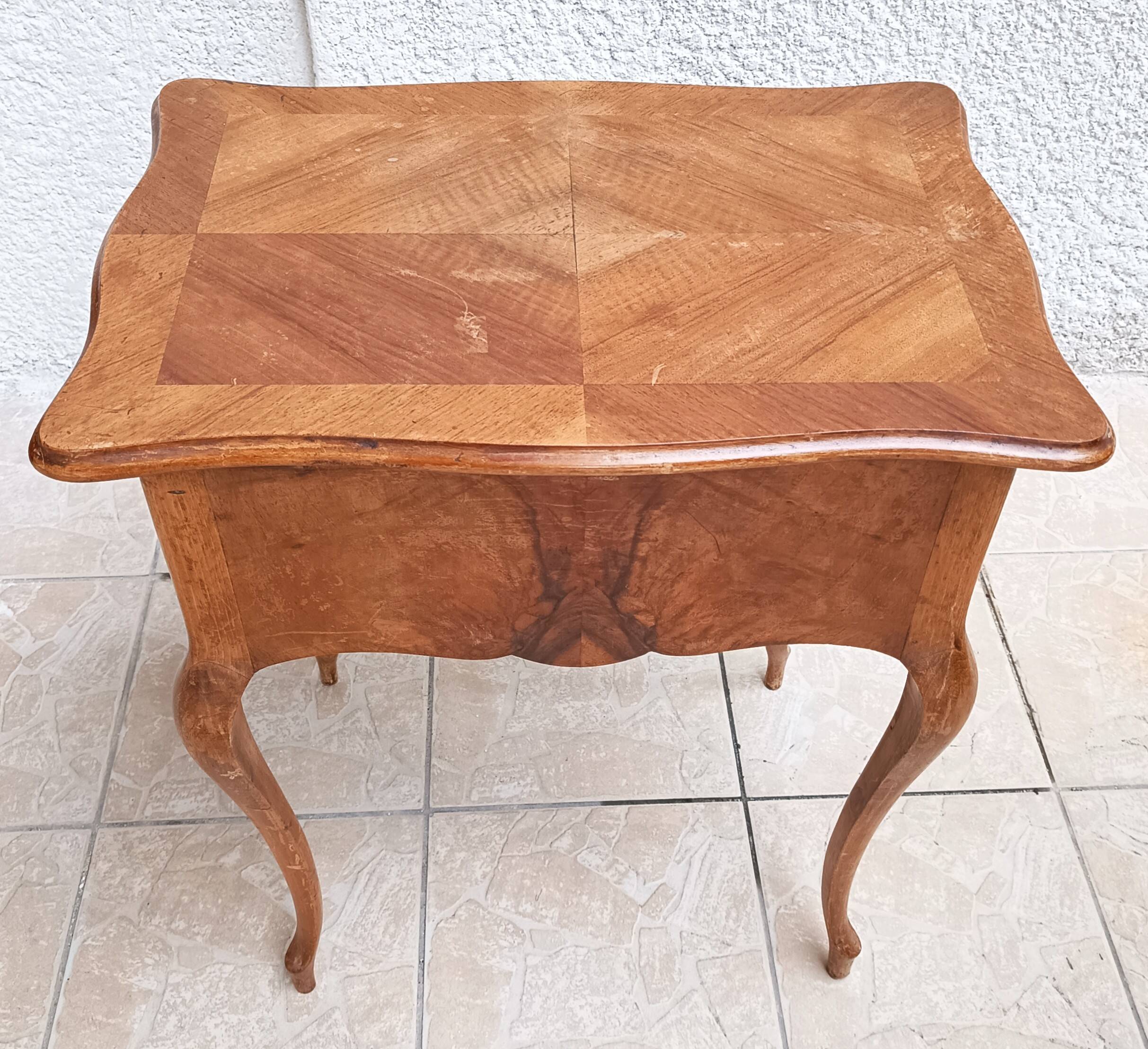 Louis XV work table in walnut