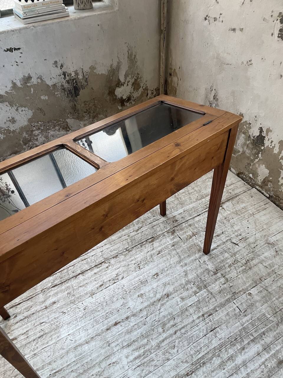 50s display cabinet side table