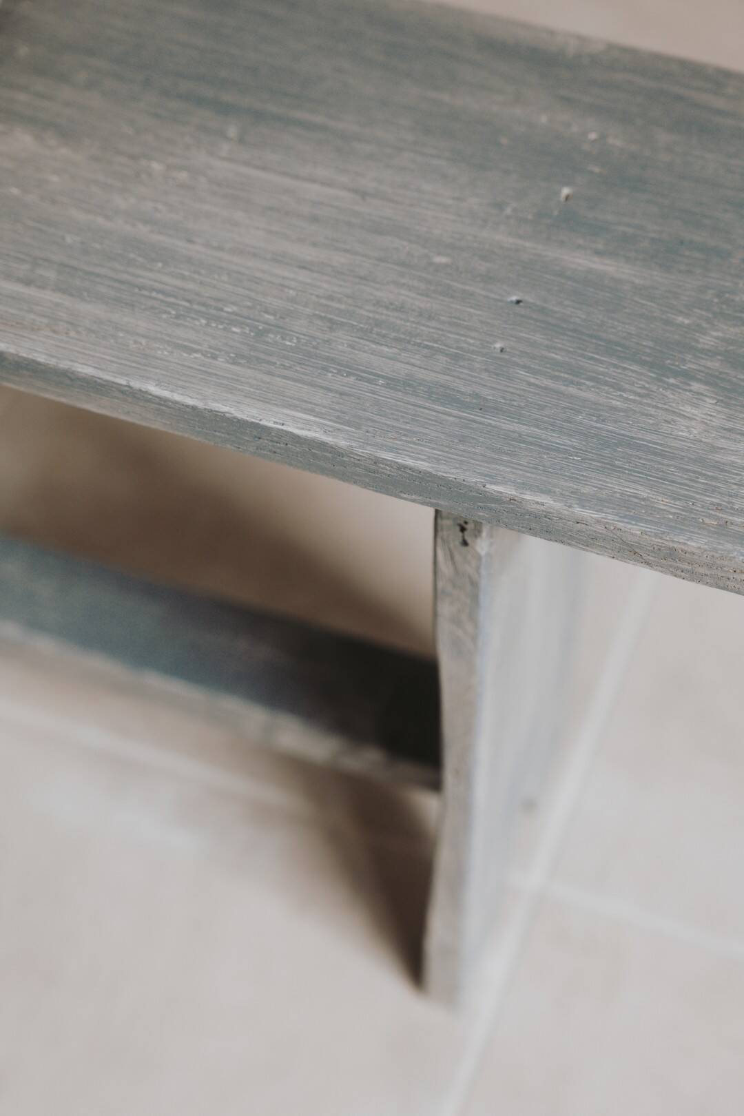 Petit Banc en chêne gris