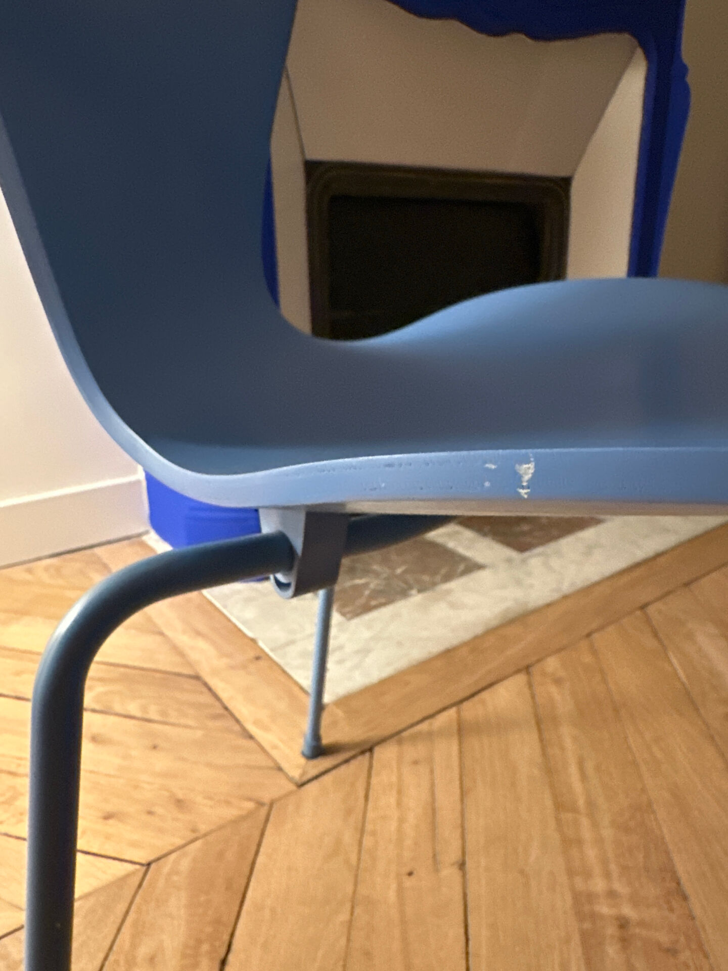 Fritz Hansen Series 7 chairs designed by Arne Jacobsen.
