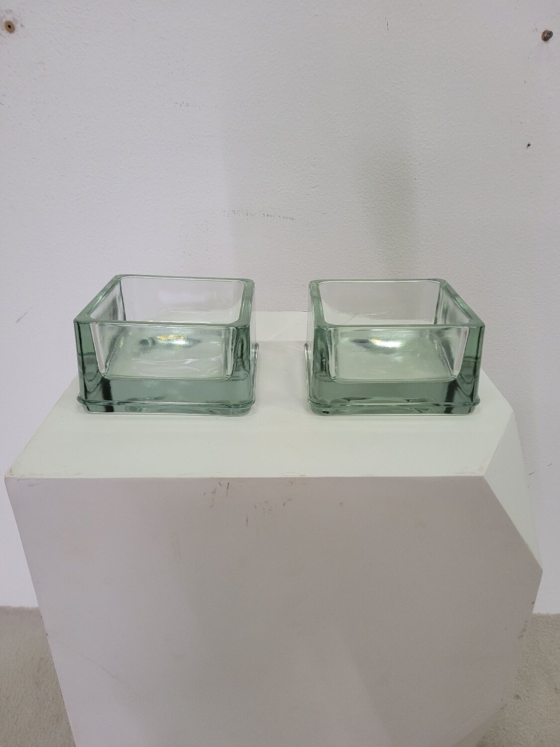 Pair of Lumax glass pockets or ashtrays from the 1960s