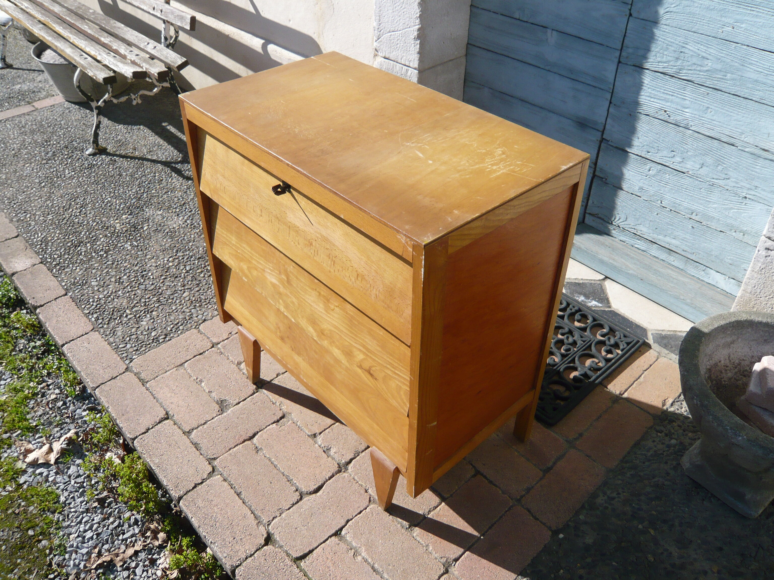 Commode vintage