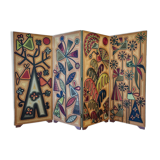 Screen decorated with wool threads, “Huichol” art, Sofia Ribeira, 124 cm