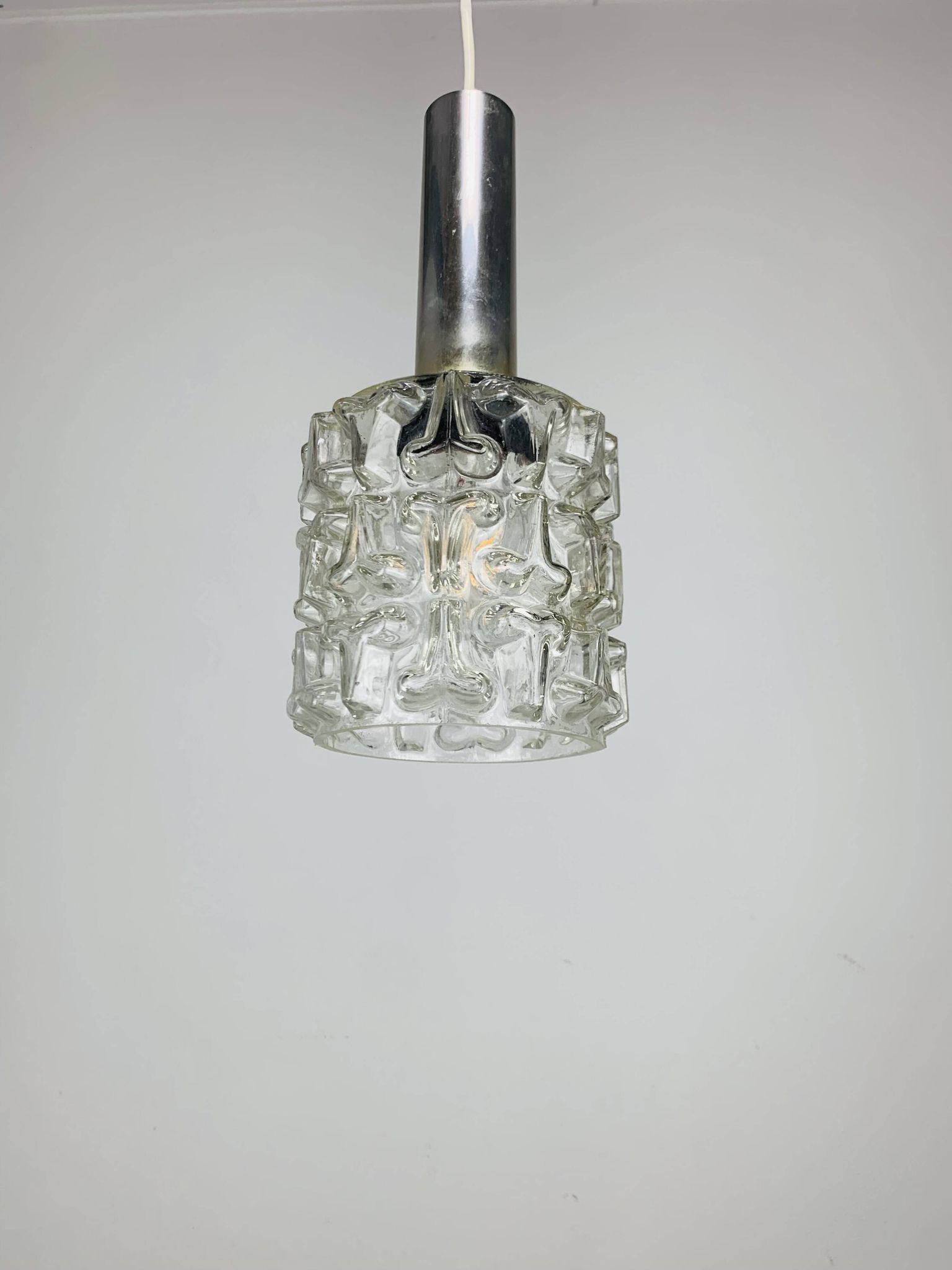 Suspension verre ciselé années 60 vintage