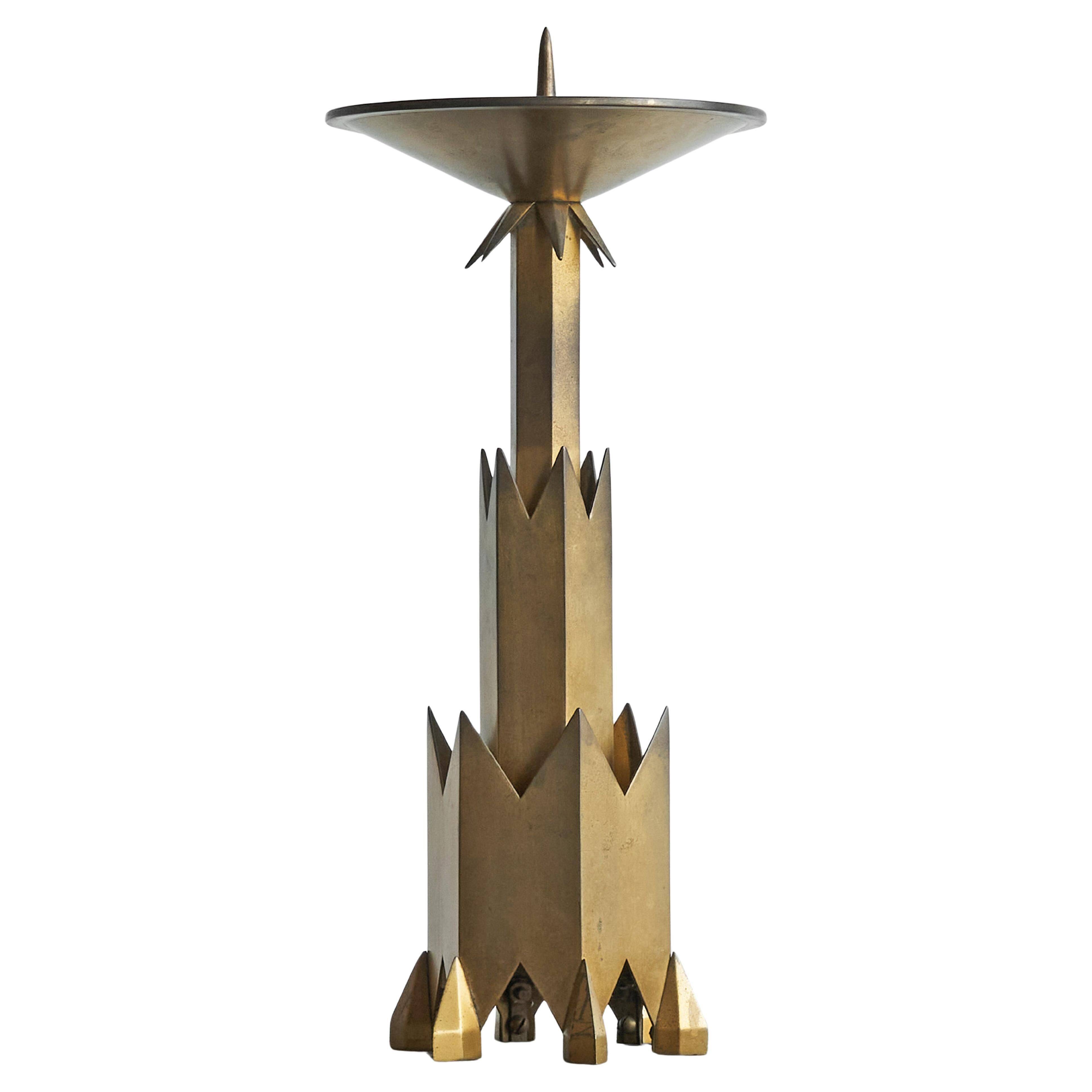 Large Art Deco chandelier in patinated brass