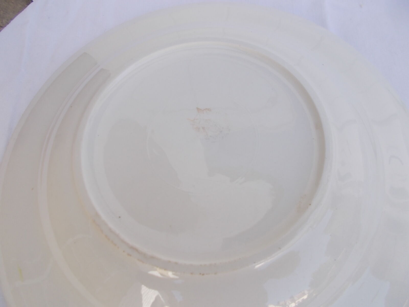 set 2 hollow plates Moulin Des Loups