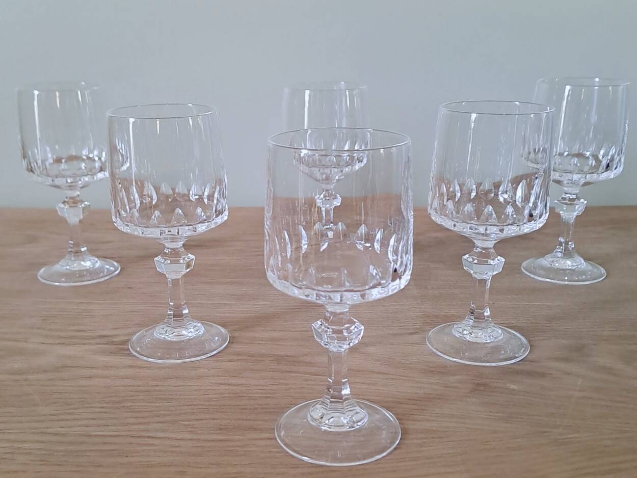 6 verres à pied en cristal
