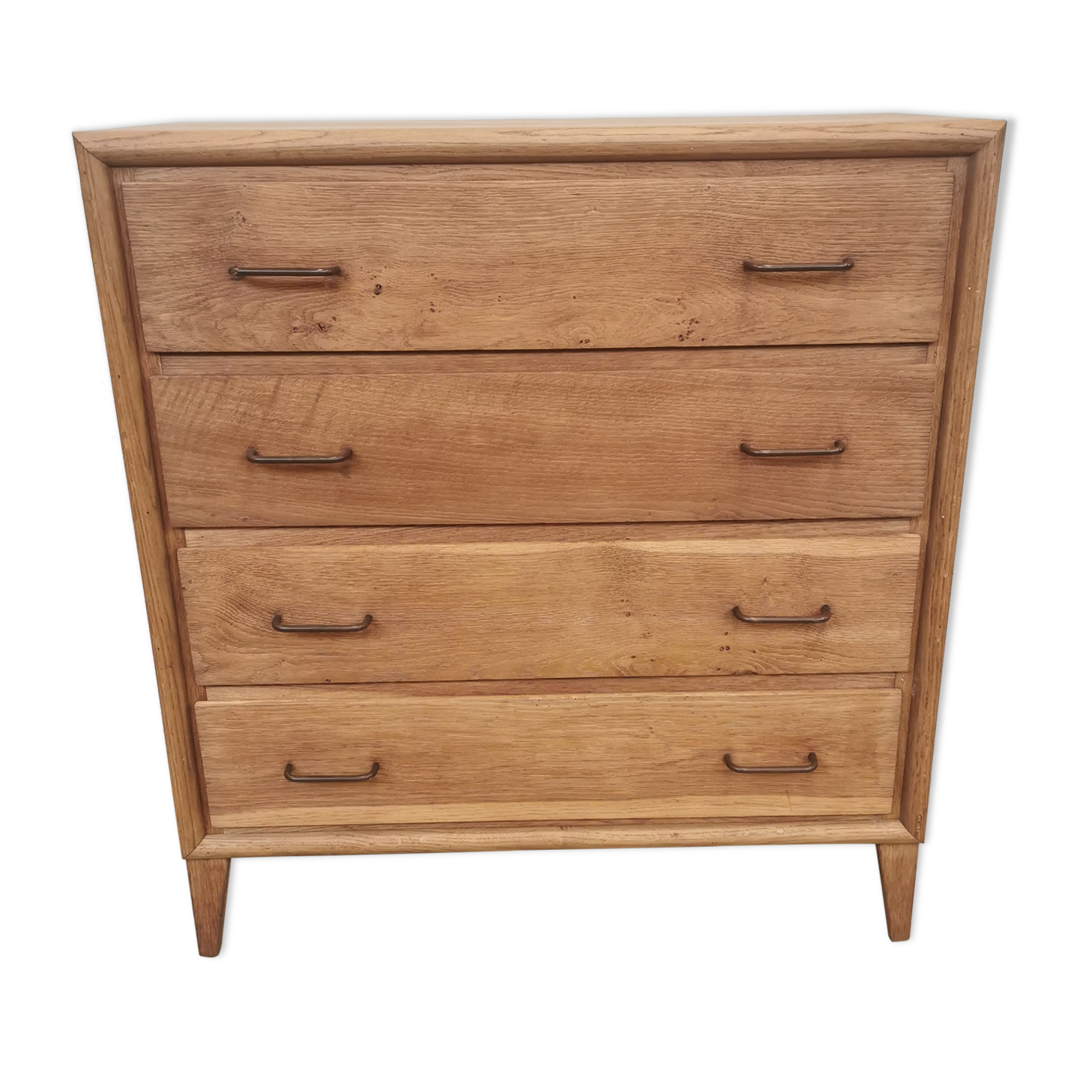 Chest of drawer compass feet