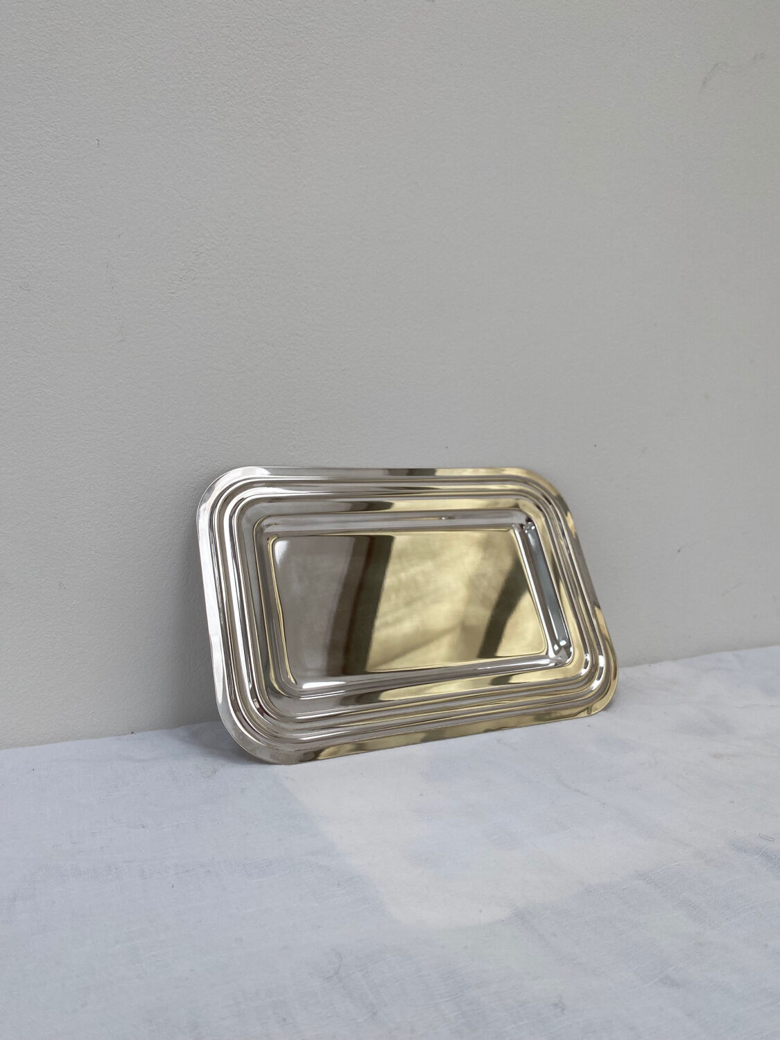 Silver metal dish