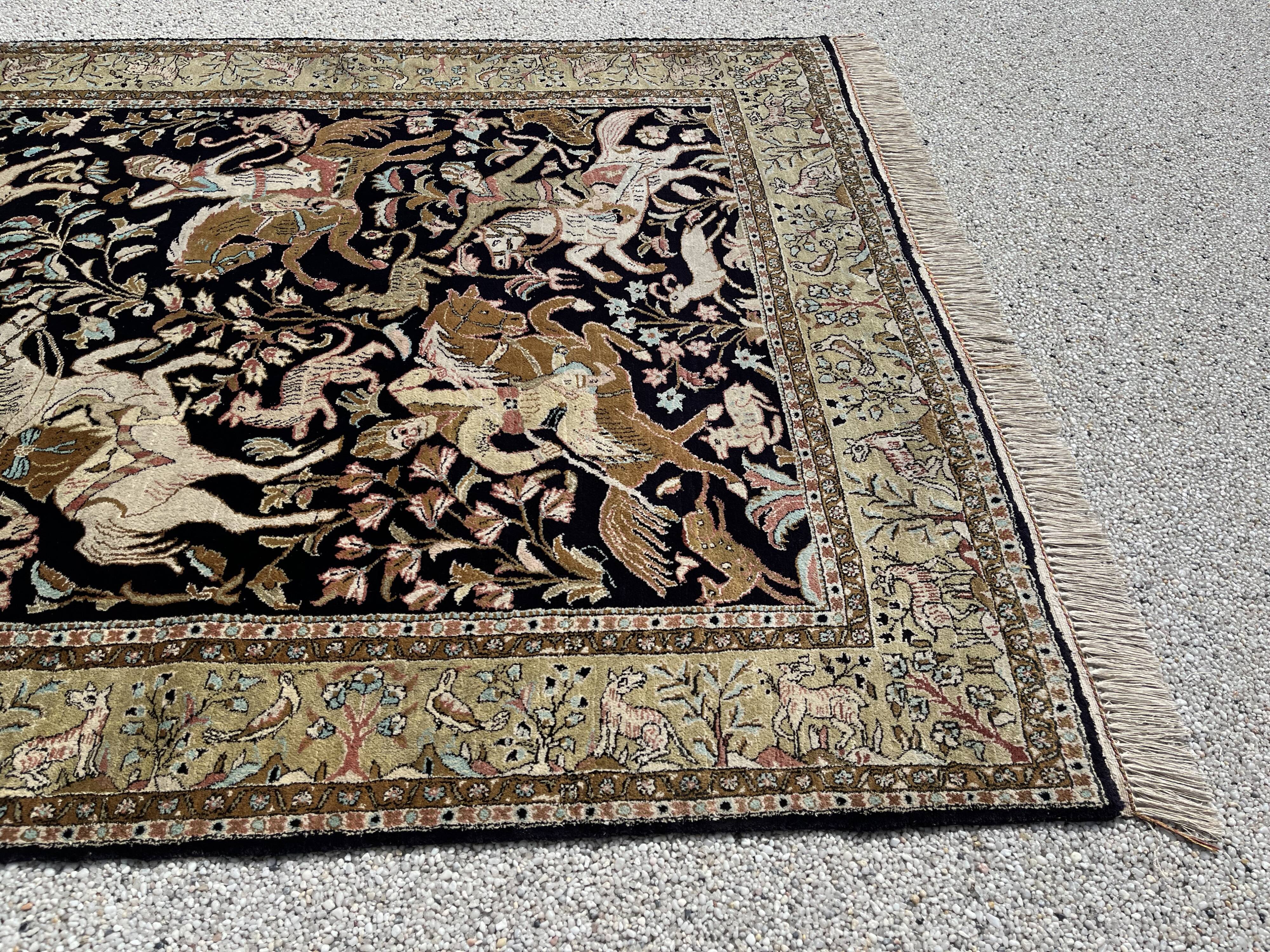 Ghoum silk carpet 104x162cm