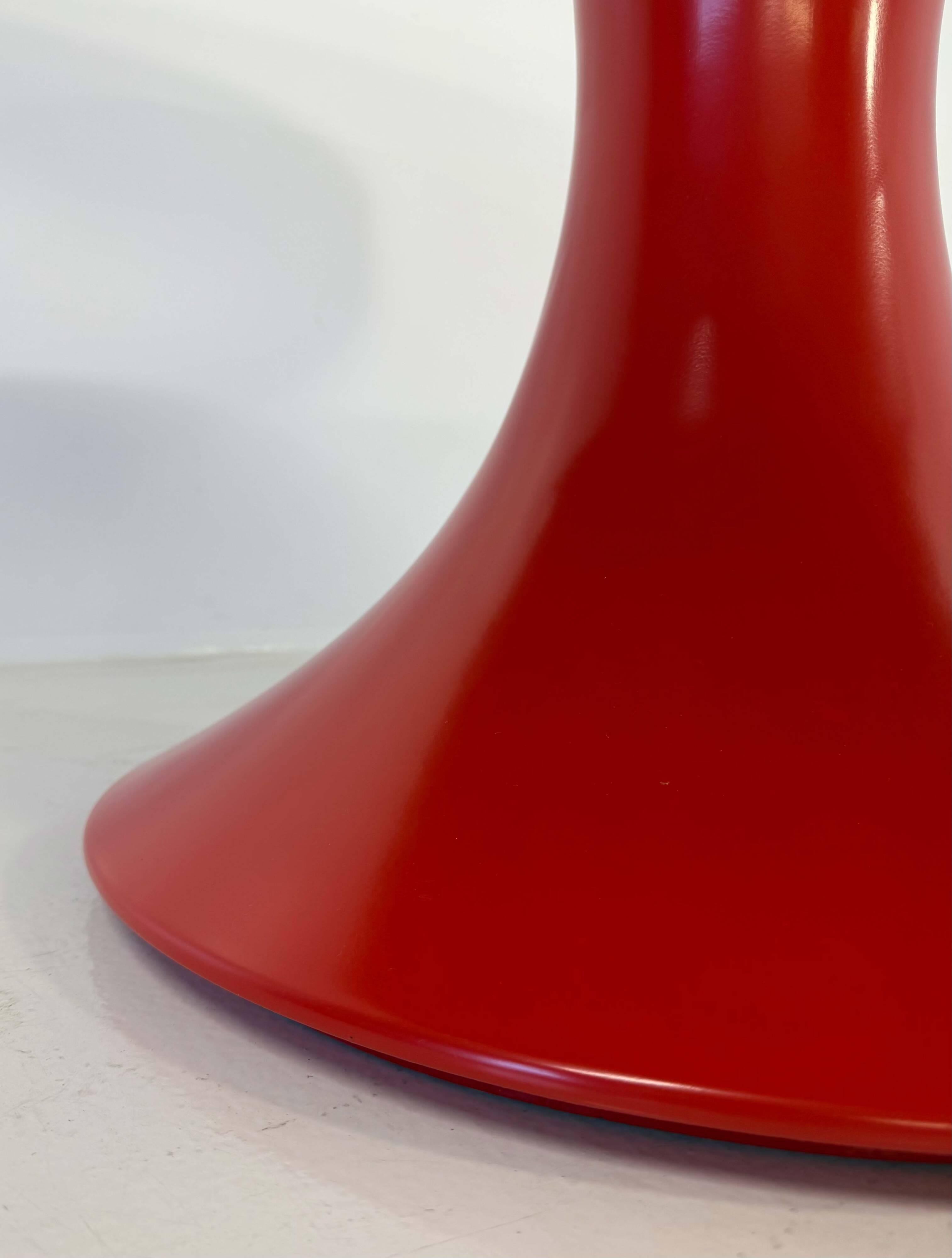 Italian Art Deco Round Table in Ziricote Wood with Red Lacquered Base, 1950