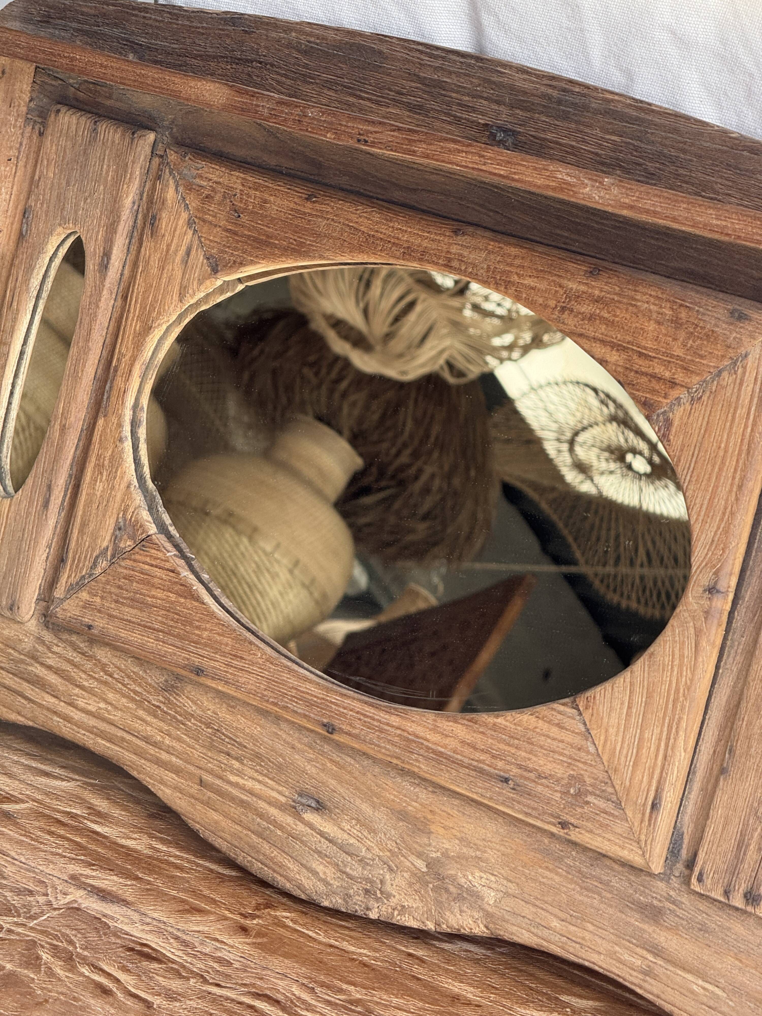 Small wall mirror in organic old Indonesian teak 75x45.