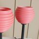 Lot de 2 lampes de table en verre rose - Lampes de chevet vintage avec abat-jour en verre cannelé - Design Space Age Italie - Années 1980