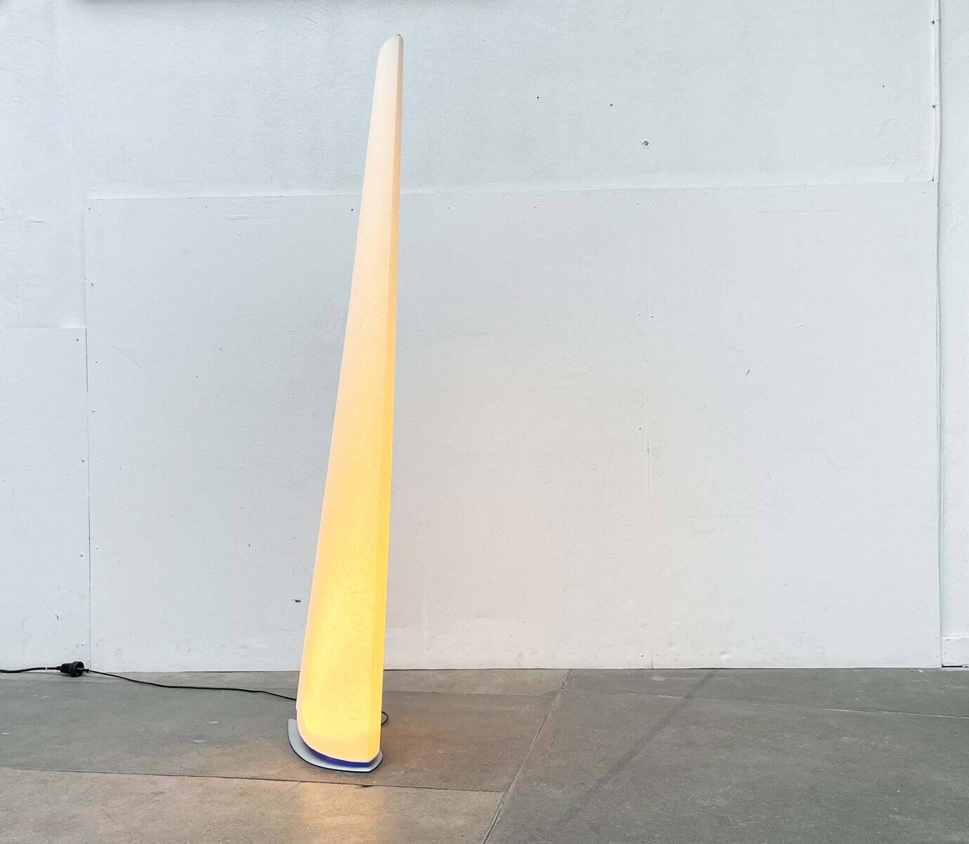German Postmodern Floor Lamp Vela Sail by A. Engbert and Franz Ringelhan for Rolf Benz, 1990s