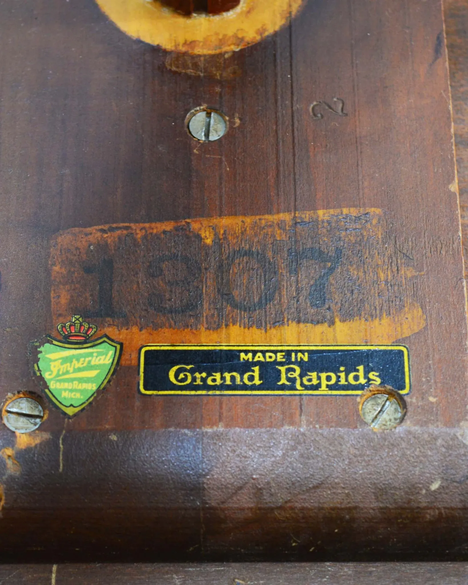 American gueridon Grand Rapids (Michigan), tripod base, 20th century